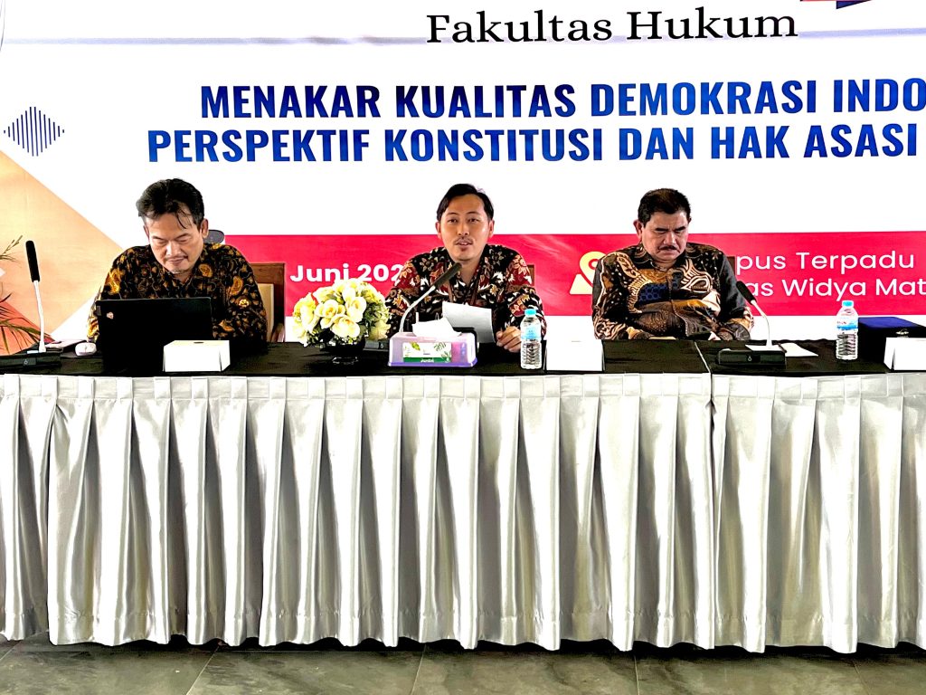 Studium Generale Fakultas Hukum UWM: Menakar Kualitas Demokrasi Indonesia: Perspektif Konstitusi dan HAM