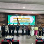 Magister Hukum UWM Gelar Seminar Nasional KUHP dan Resmikan Ikatan Keluarga Alumni dan Mahasiswa